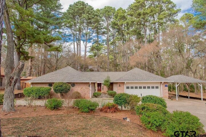 Property Photo:  1633 Brookhollow  TX 75771 
