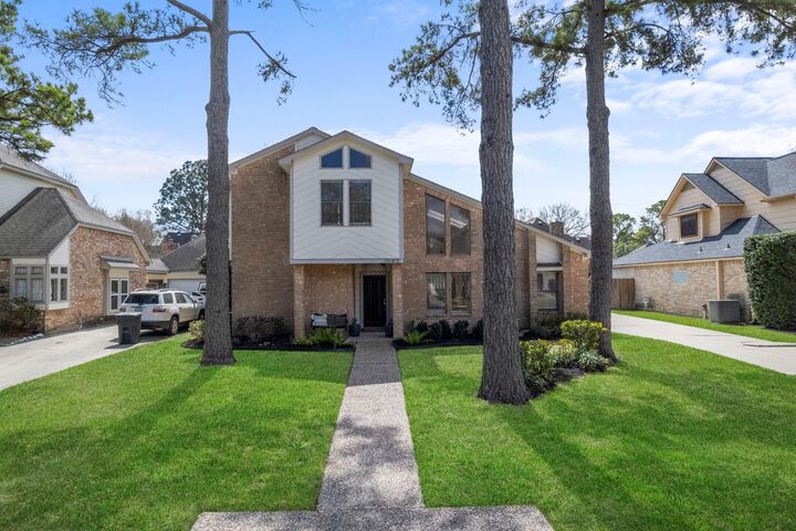 Property Photo:  10415 Great Plains Lane  TX 77064 