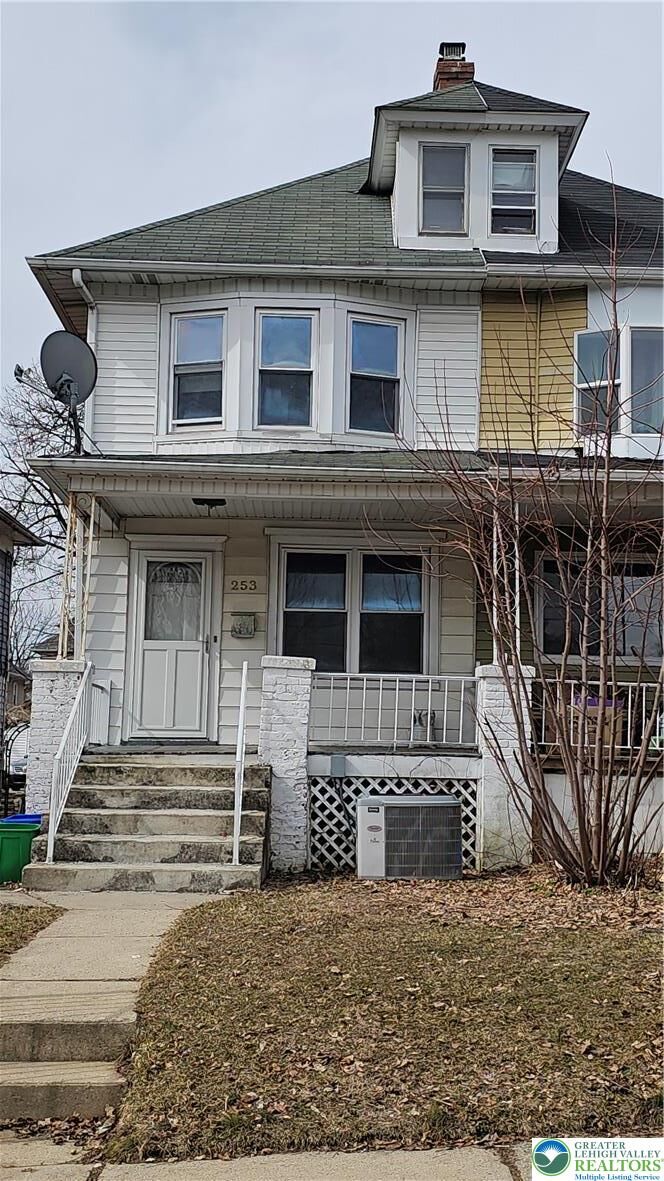 Property Photo: 253 9th Avenue PA 18018