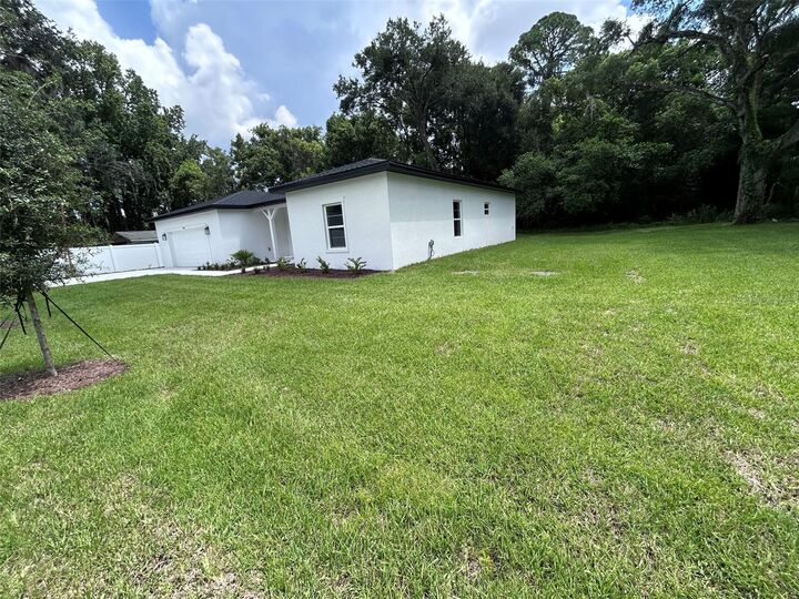 Property Photo: 340 Kimble Avenue FL 32765