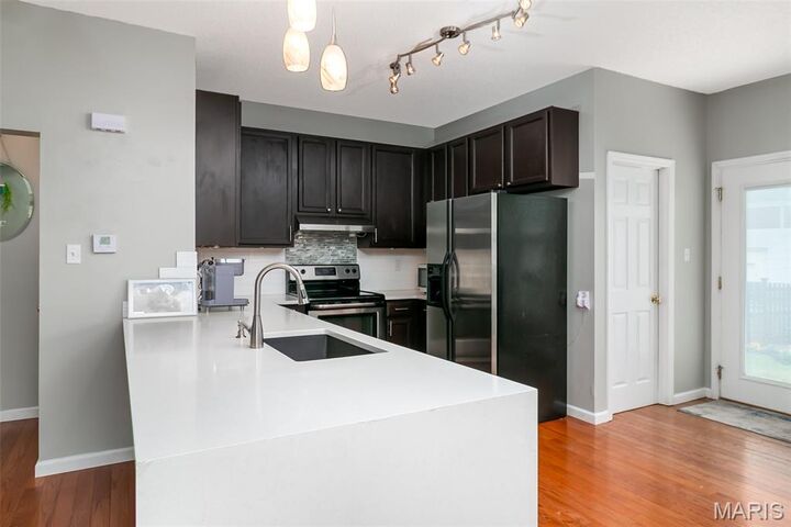 Property Photo:  3305 Canal Street  MO 63301 