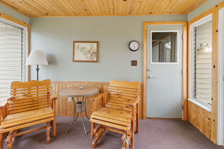 Property Photo:  309 Roberts Dr  WI 53149 