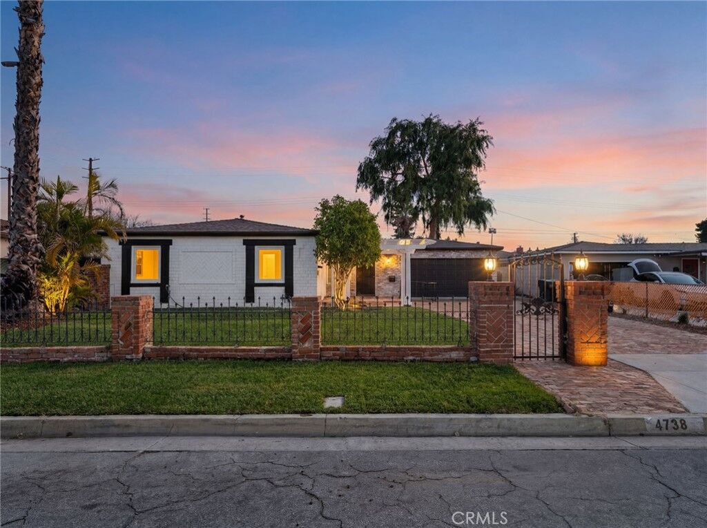 Property Photo:  4738 N Midsite  CA 91722 