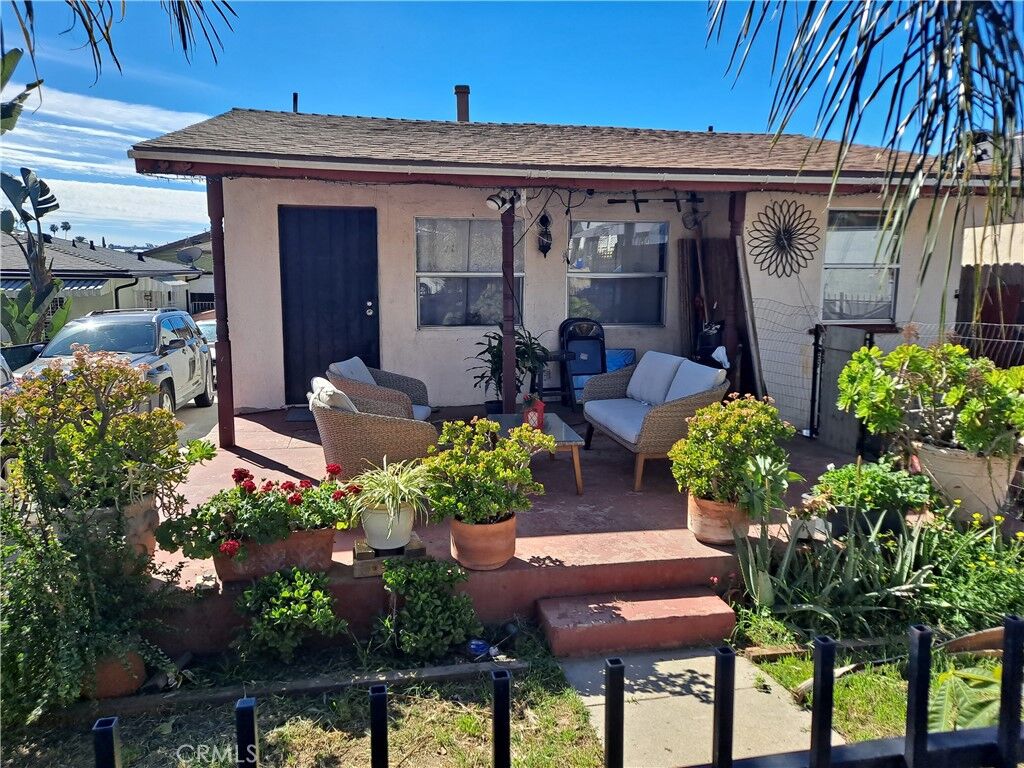 Property Photo:  4252 Blanchard  CA 90063 