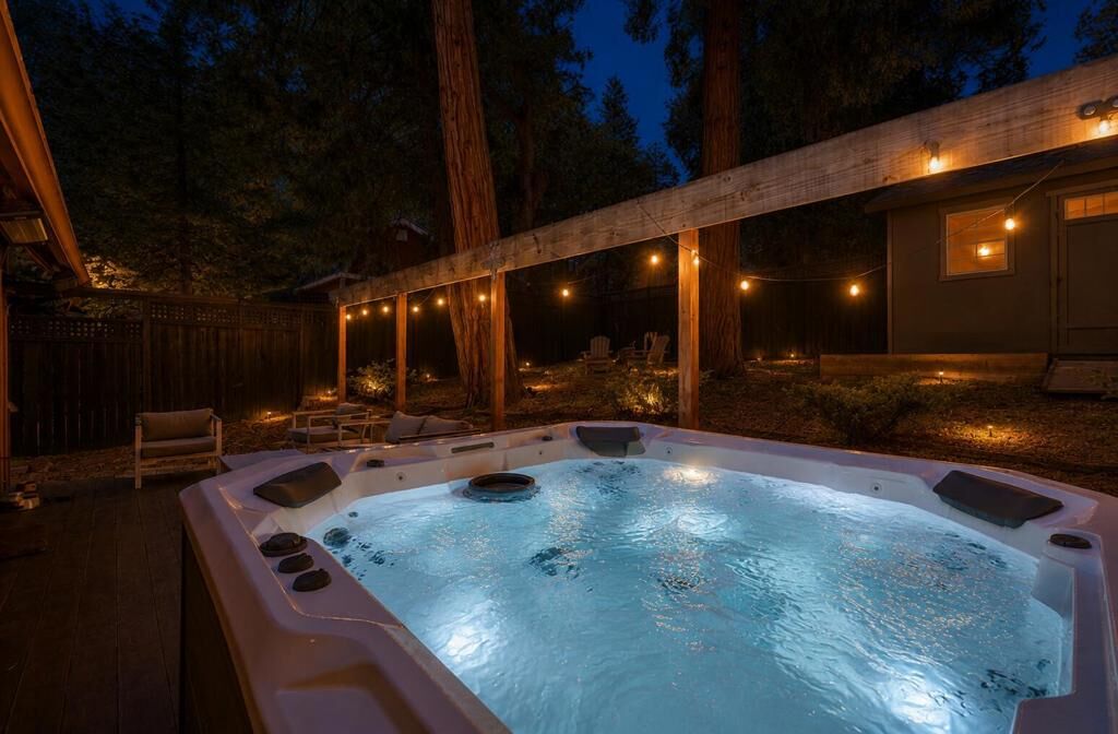 Property Photo:  52172 Acorn Lane  CA 92549 