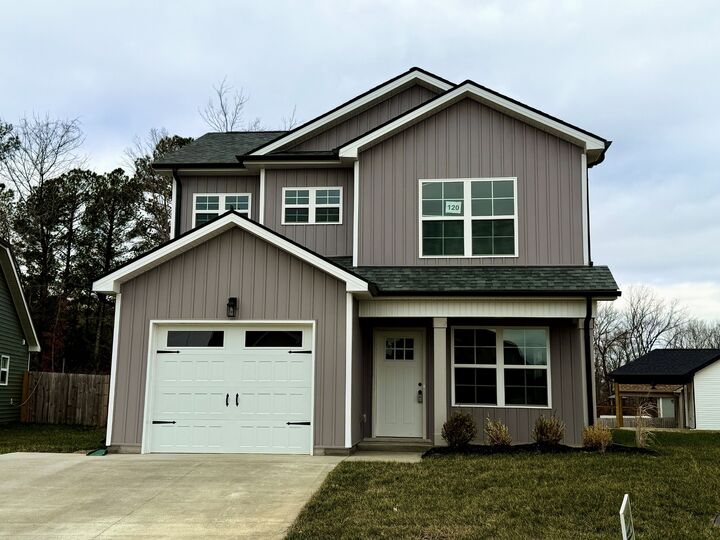 Property Photo:  120 The Quarry  TN 37043 