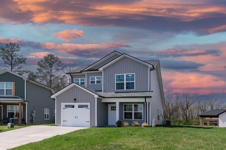 Property Photo:  120 The Quarry  TN 37043 