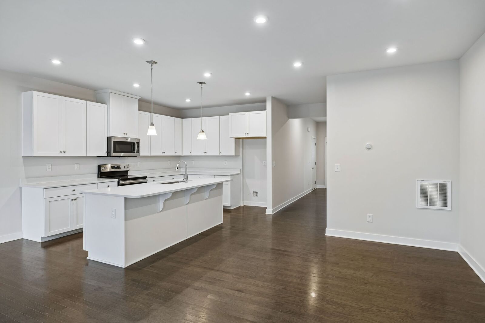 Property Photo:  262 Dartmoor Pl  TN 37072 