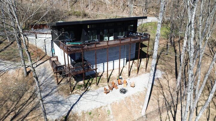 Property Photo: 178 Mullican Dr TN 37166