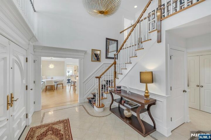 Property Photo: 1 Seton Lane NJ 07430