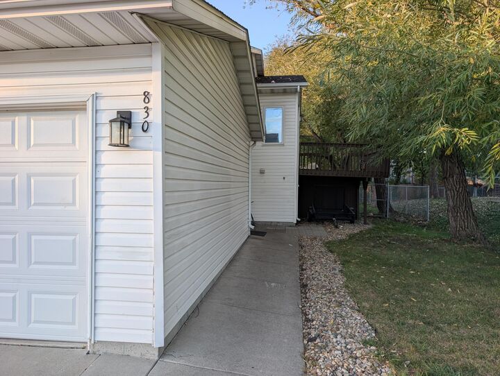 Property Photo: 830 12th Avenue W ND 58078