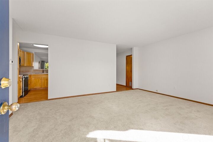 Property Photo: 1461 N Bennett Street WA 98406