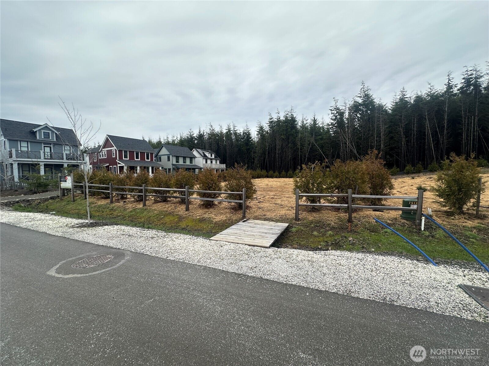 Property Photo:  68  Easthaven Street  WA 98571 