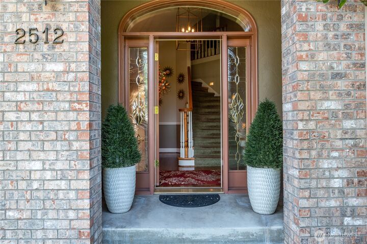 Property Photo:  2512  Peters Drive  WA 98632 