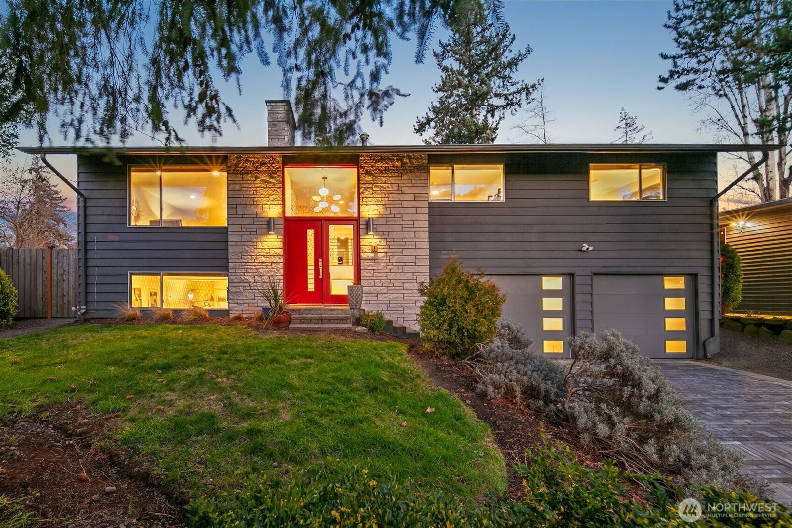 Property Photo:  3808  38th Avenue S  WA 98118 