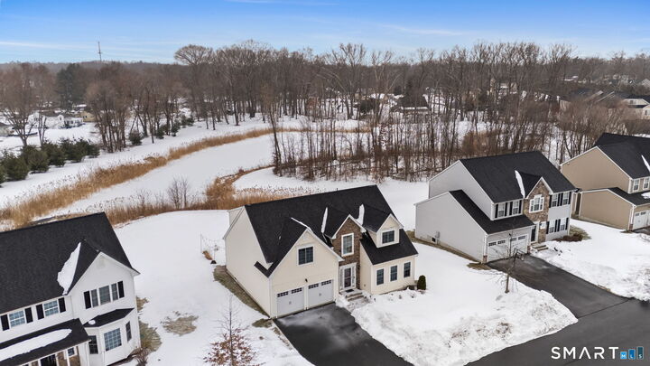Property Photo:  28 Shepard Way 28  CT 06074 