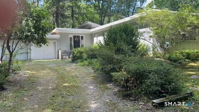 Property Photo:  159 Spectacle Lane  CT 06897 