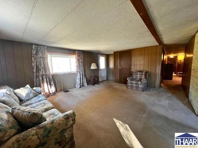 Property Photo:  1158 W US Hwy 40 Highway  IN 46135 