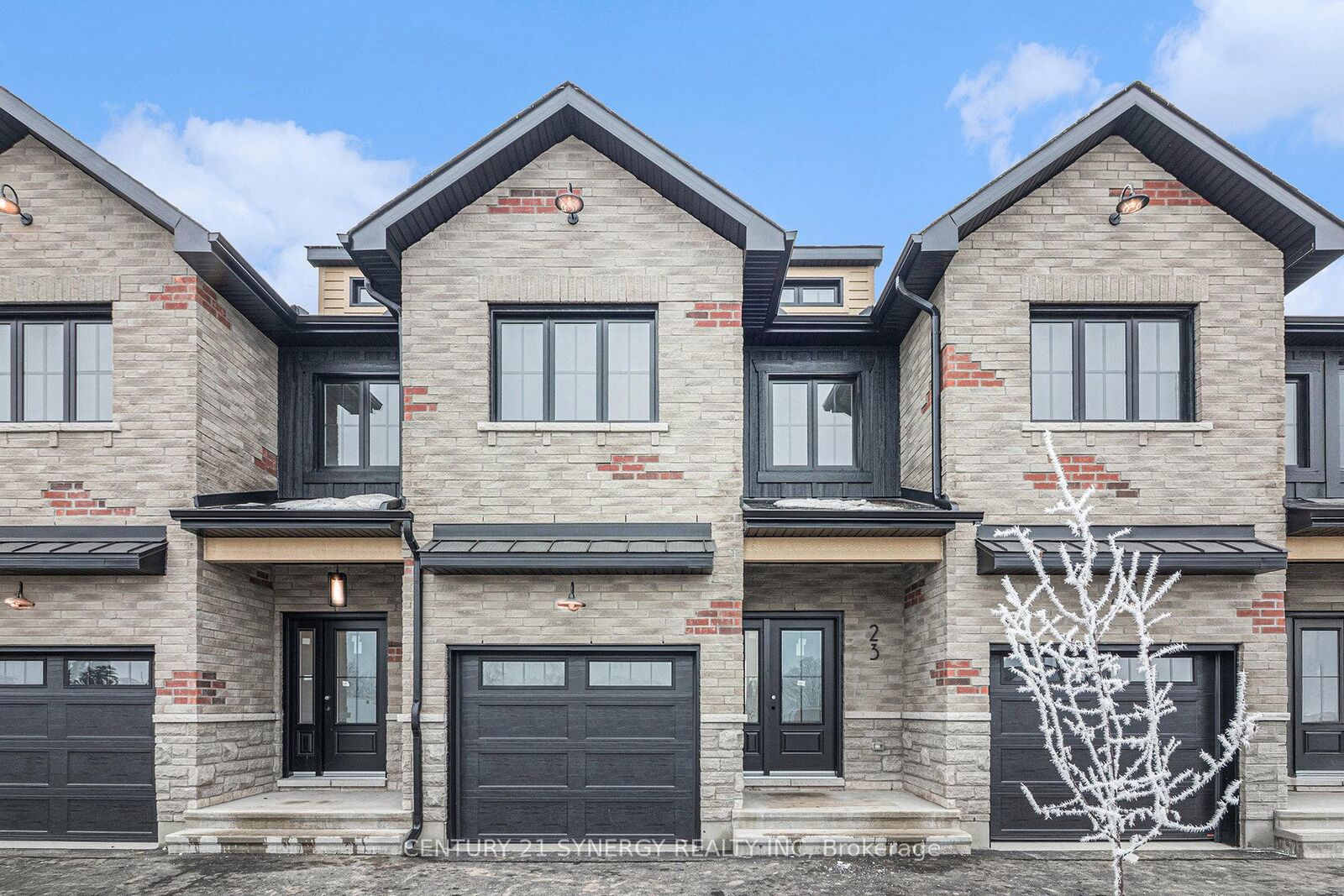 Property Photo:  31 Helen Street  ON K0A 1R0 