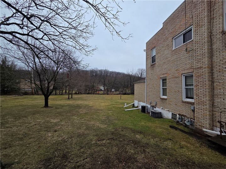 Property Photo:  754 Little Deer Creek Valley Rd  PA 15076 