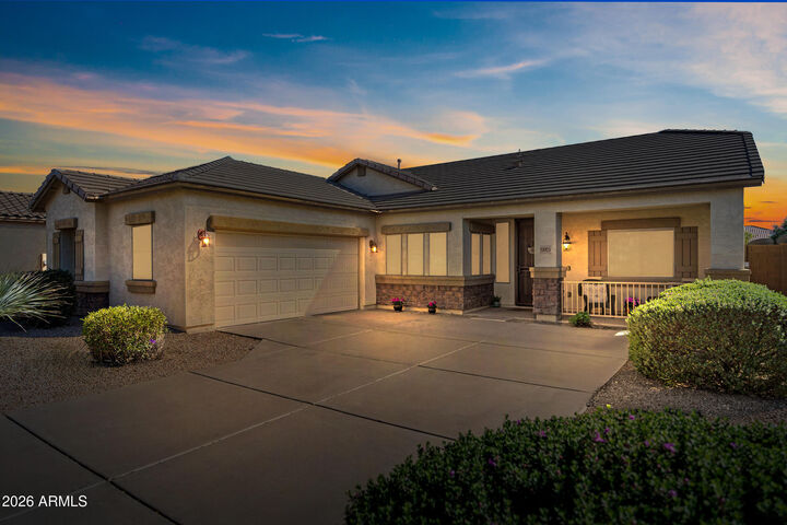 Property Photo: 19925 E Thornton Road AZ 85142