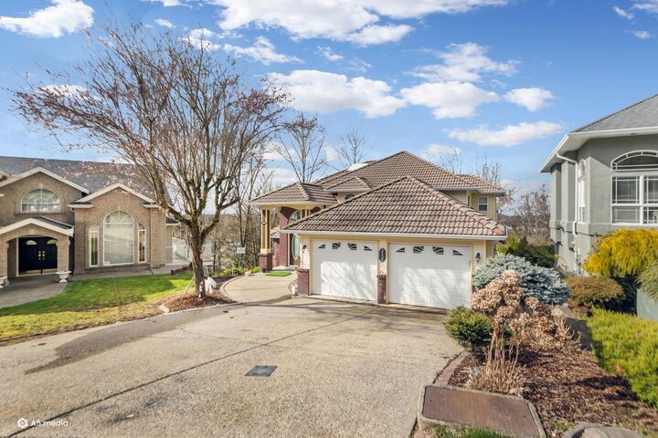Property Photo: 3737 Lethbridge Drive BC V3G 1J5