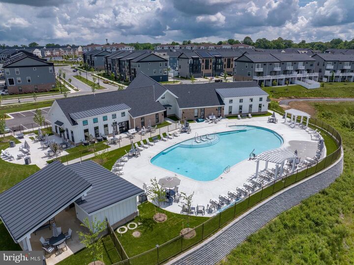 Property Photo:  123 Summit Point Boulevard 14J  MD 20716 