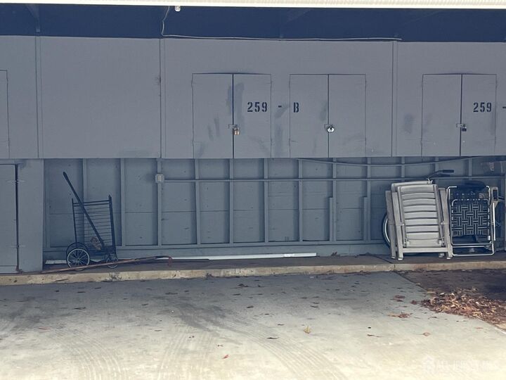 Property Photo:  259-B Old Nassau Road B  NJ 08831 