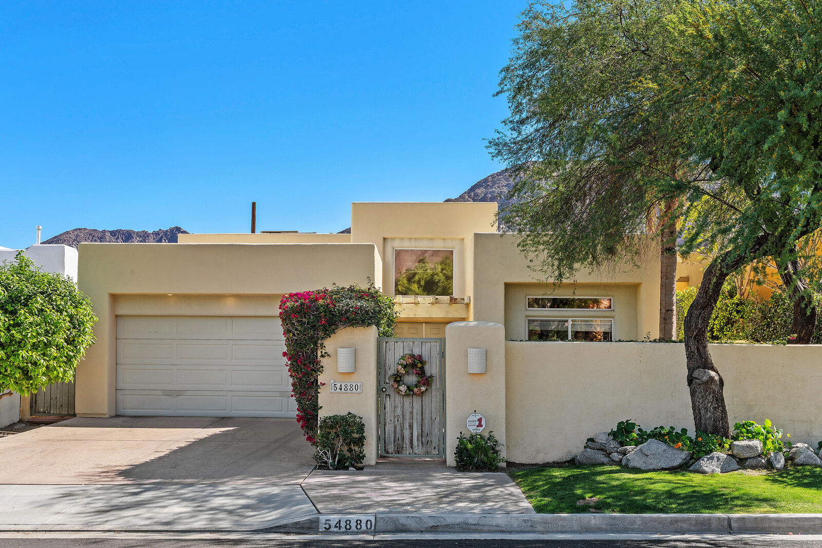 Property Photo:  54880 Avenida Rubio  CA 92253 