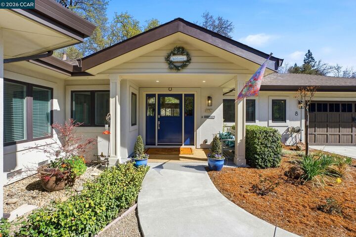 Property Photo: 8 Simo Street CA 94507