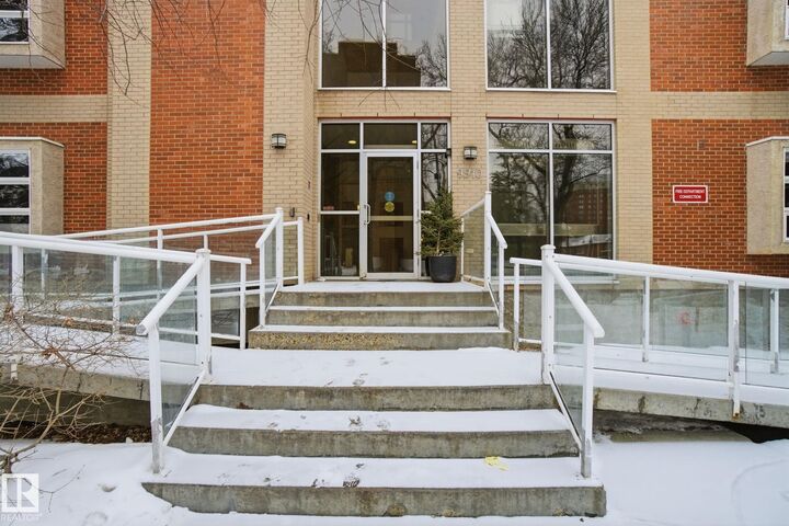 Property Photo:  9910 111 Street NW 205  AB T5K 1K2 