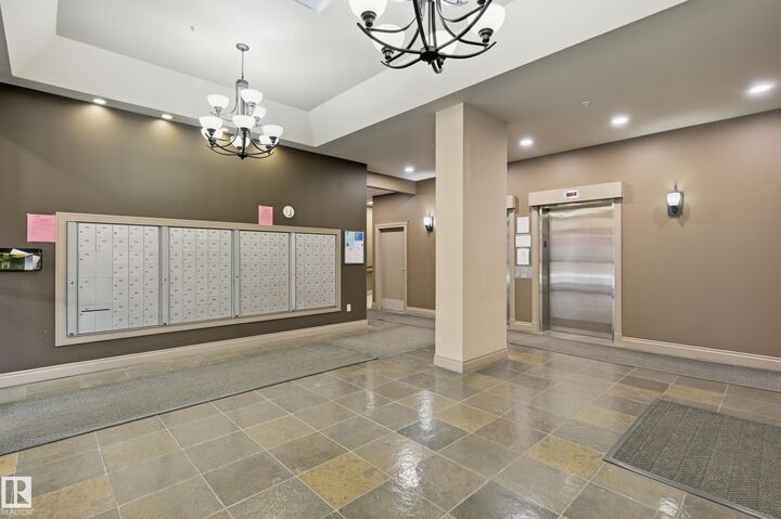 Property Photo:  10303 105 Street NW 402  AB T5Y 5G3 