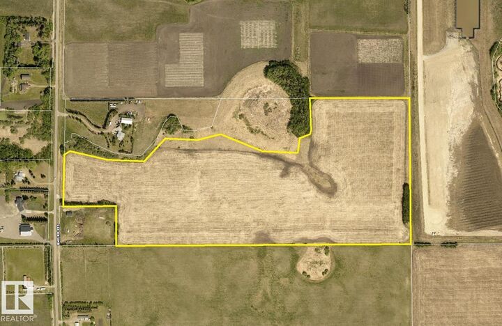 Property Photo:  RR 223 & Twp Rd 531  AB T8E 2M4 