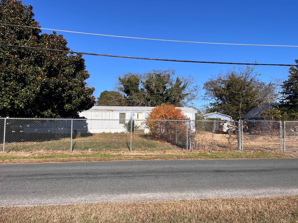 Property Photo:  16489 Coal Kiln Rd  VA 23420 