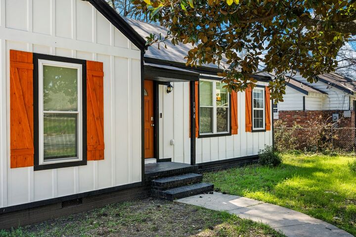 Property Photo:  184 30th Avenue  GA 31903 