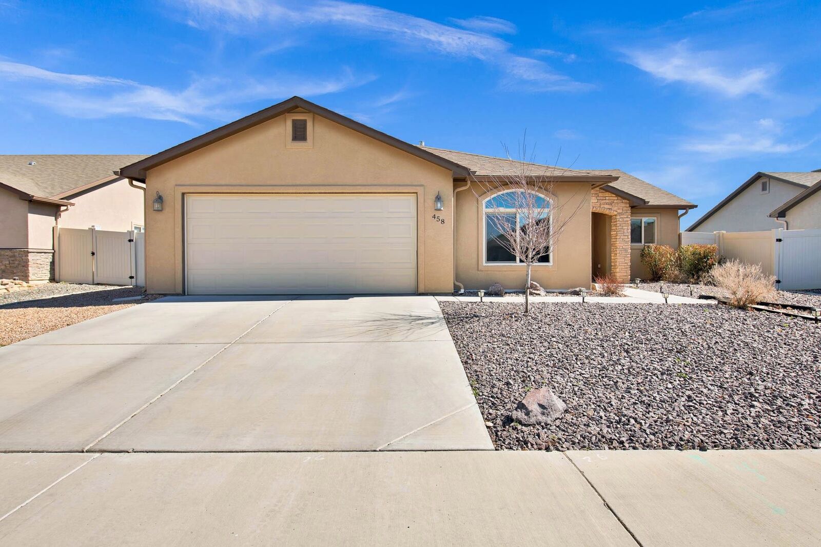 Property Photo: 458 Arenosa Street CO 81504