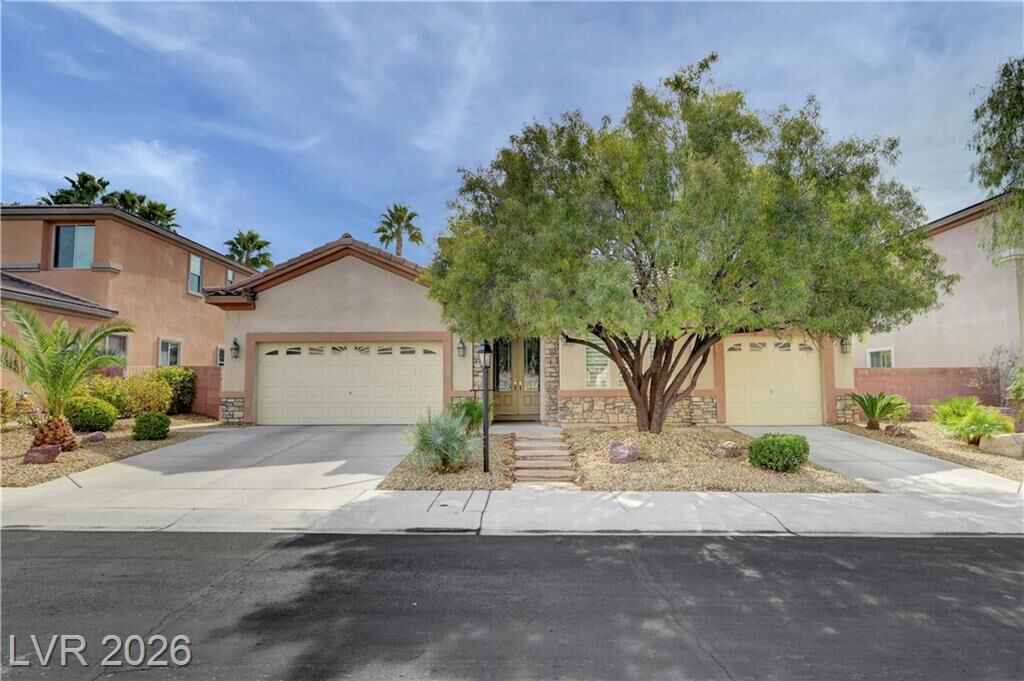 Property Photo:  2399 Winter Cliffs Street  NV 89052 