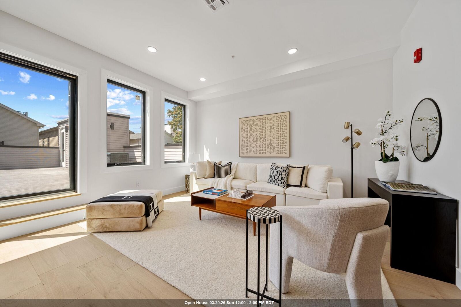 Property Photo: 17 Leonard St 3 NJ 07307