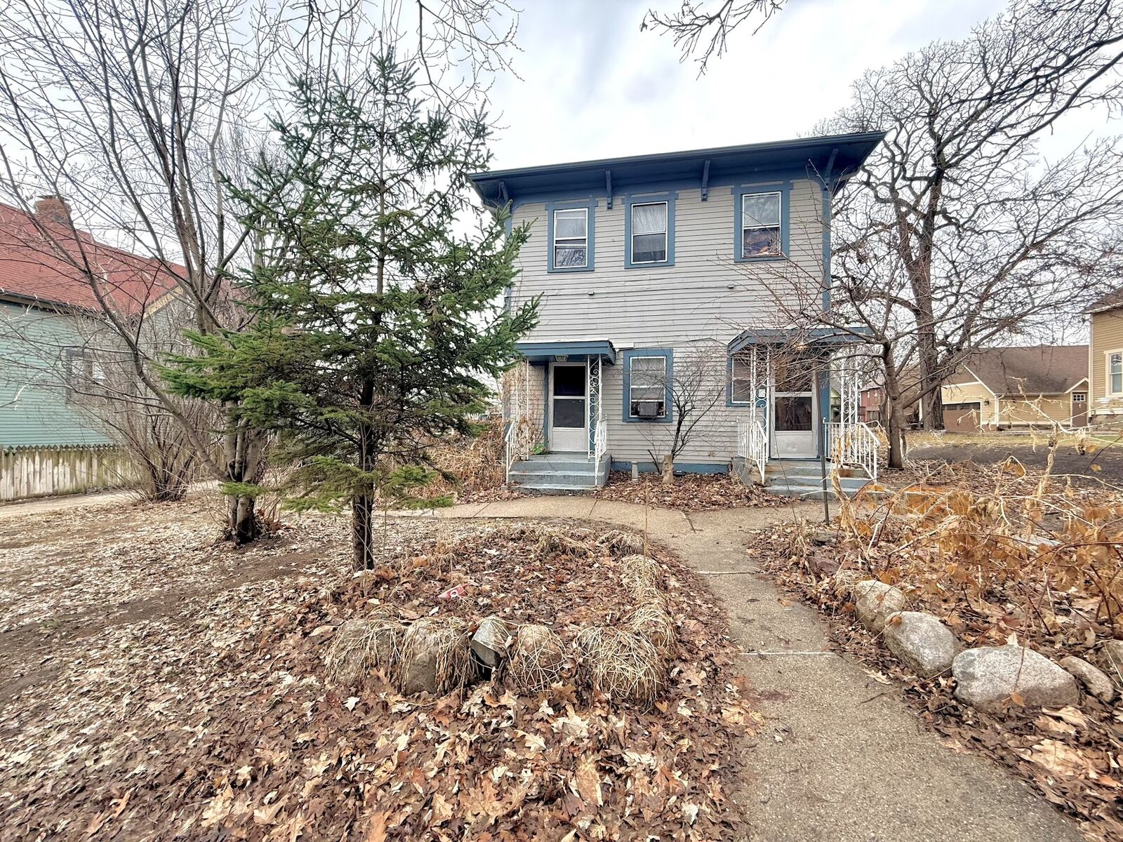 Property Photo:  732 19th Street  IA 50314 