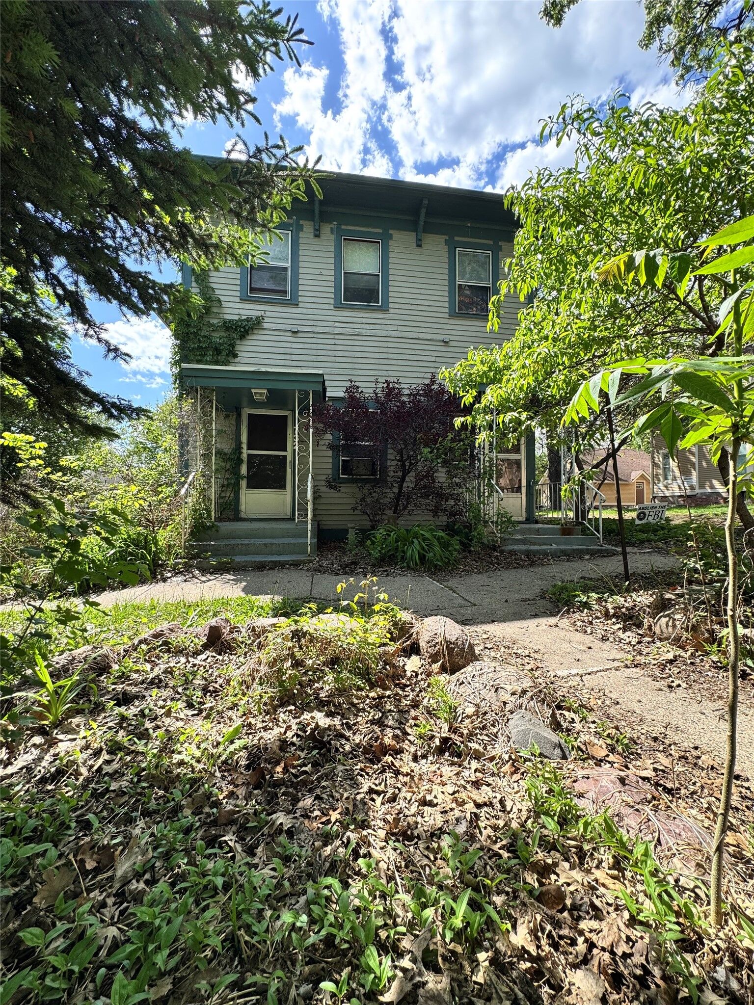 Property Photo:  732 19th Street  IA 50314 