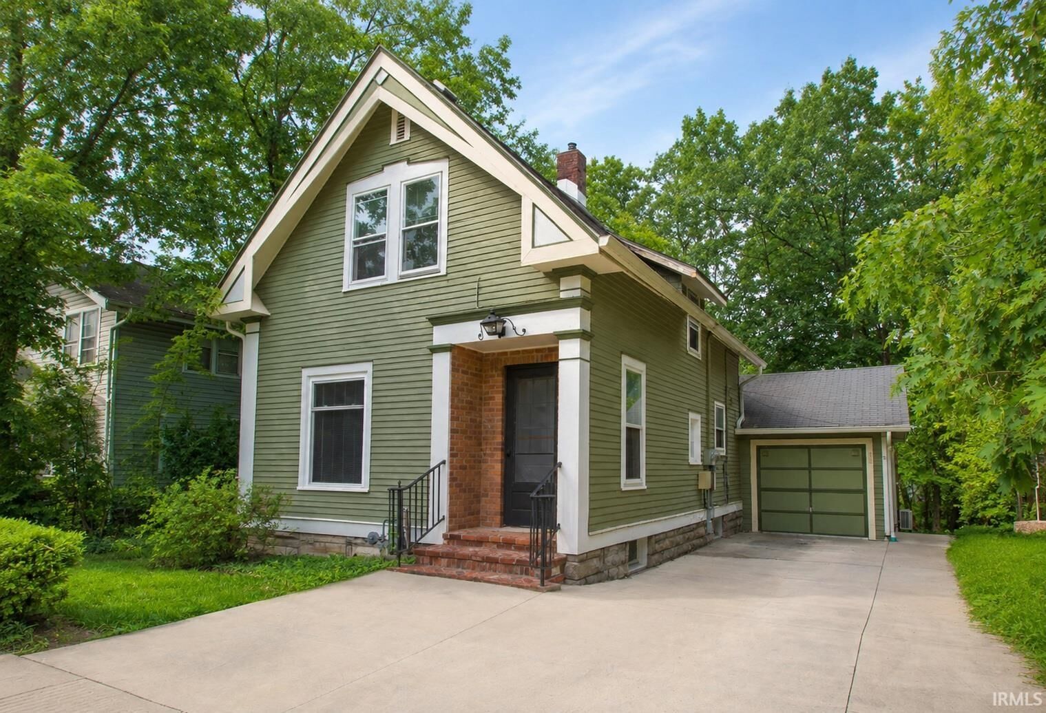 Property Photo: 526 S Woodlawn Avenue 1 &Amp 2 IN 47401