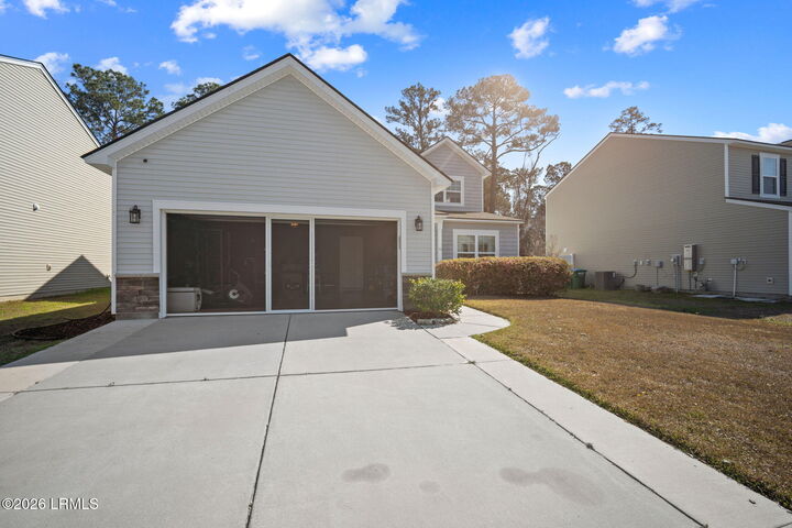 Property Photo:  10 Coosawhatchie Way  SC 29906 