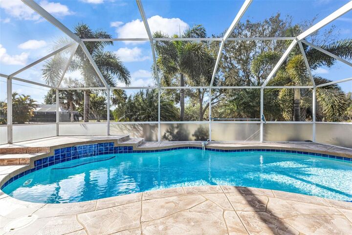 Property Photo: 27019 Shanahan Lane FL 33983
