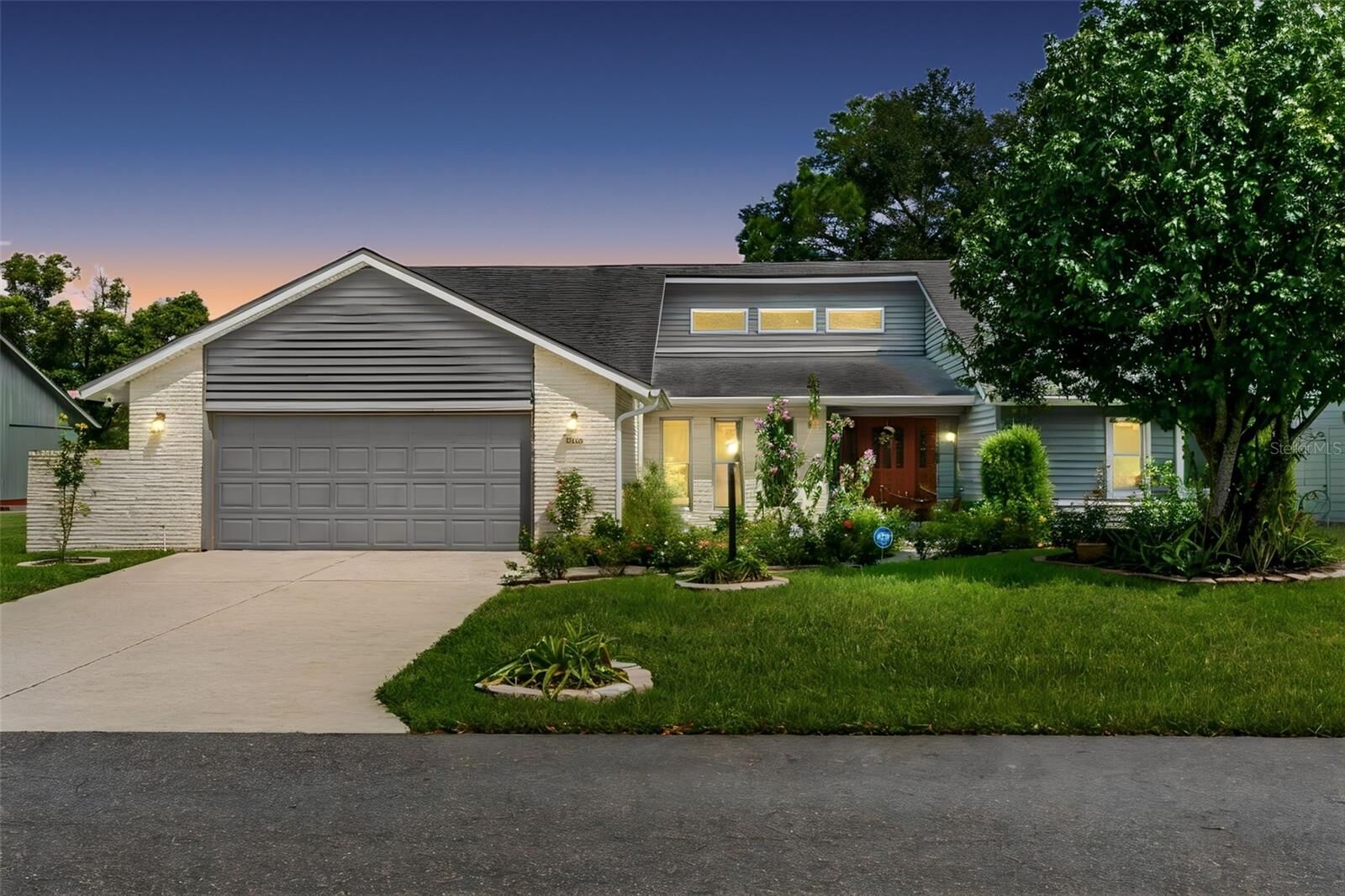 Property Photo:  34515 Cedarfield Drive  FL 33523 