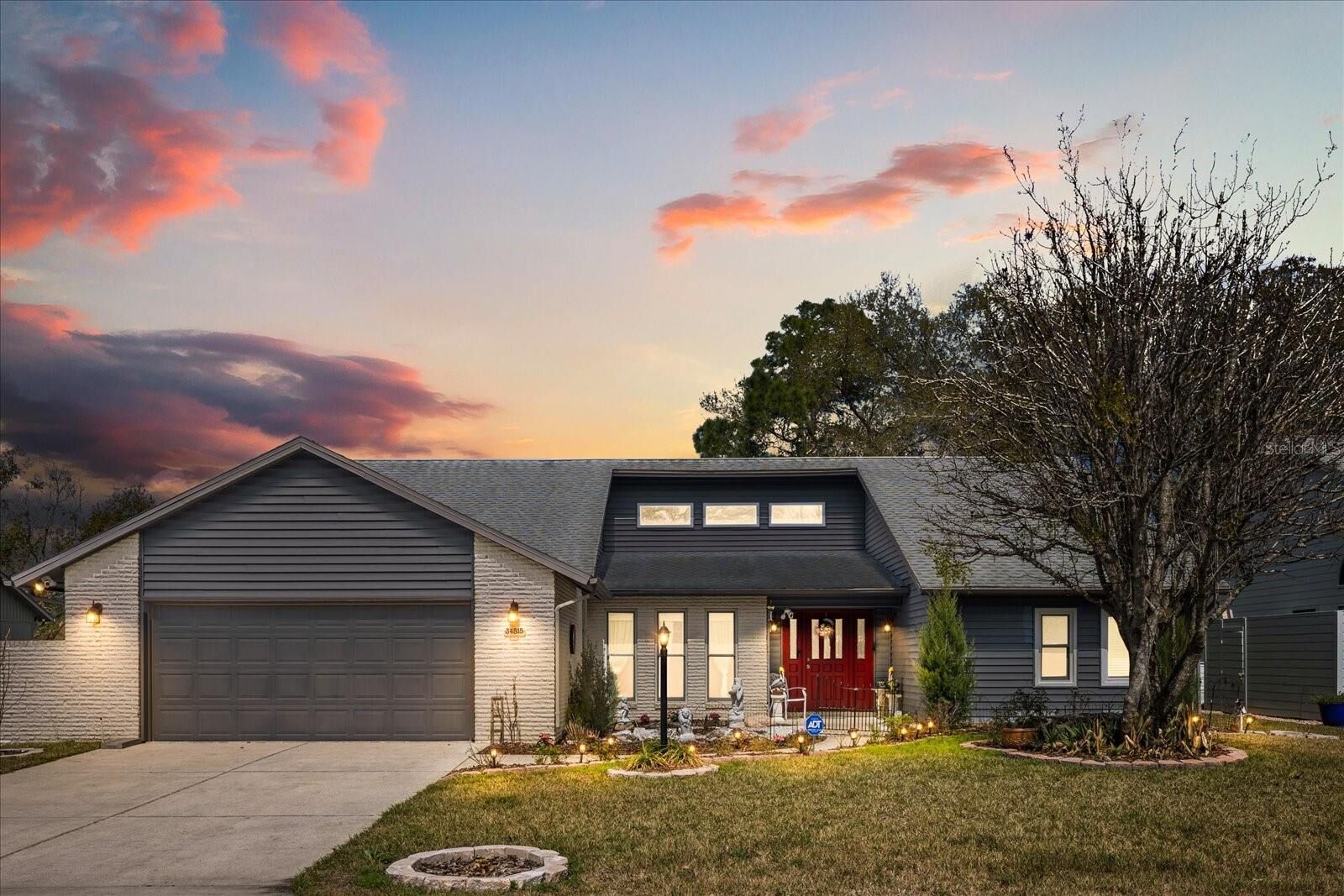 Property Photo:  34515 Cedarfield Drive  FL 33523 