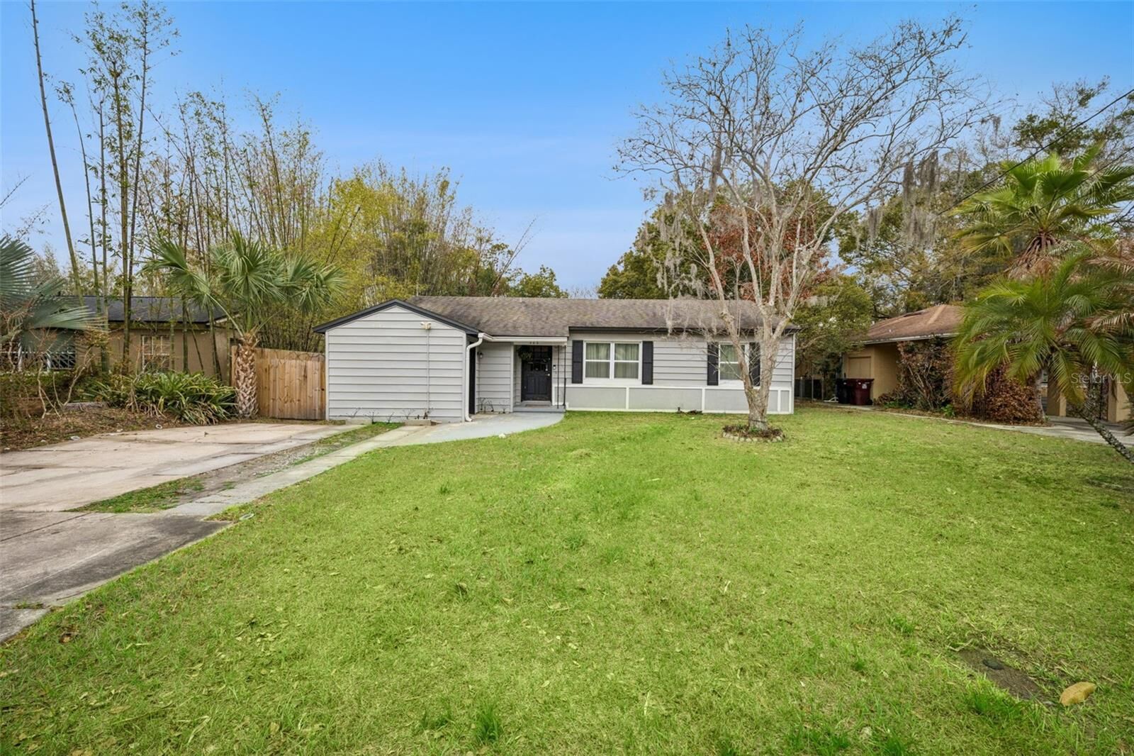 Property Photo: 212 S Glenwood Avenue FL 32803