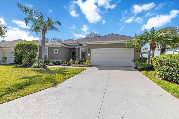 Property Photo:  7707 Ashley Circle  FL 34201 