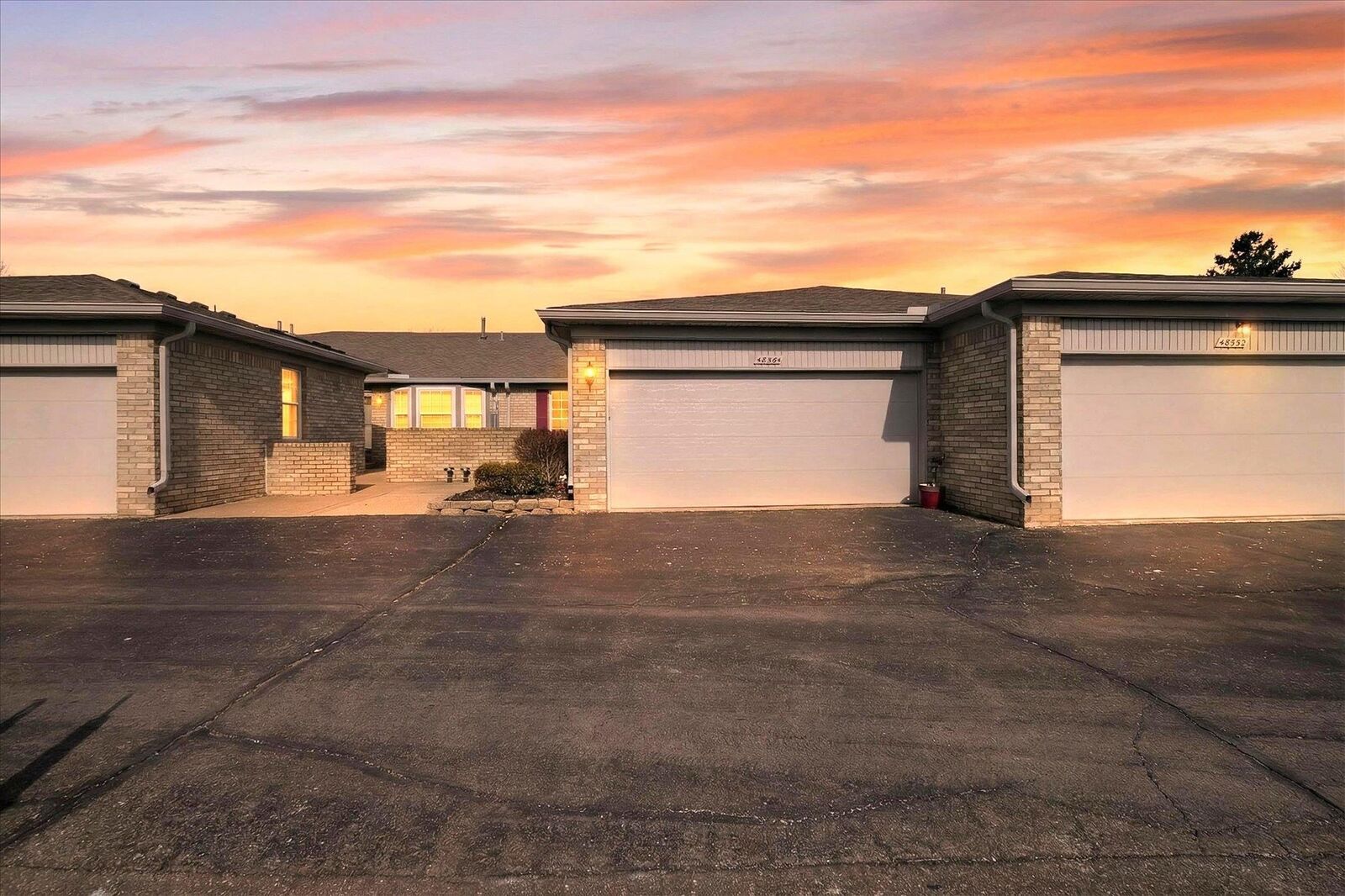 Property Photo:  48564 Hudson Bay Court  MI 48315 