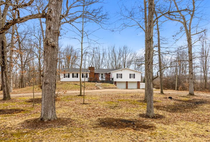 Property Photo:  2471 Bankers Road  MI 49242 