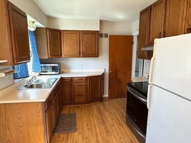 Property Photo:  907 Bruce Street  MI 48103 